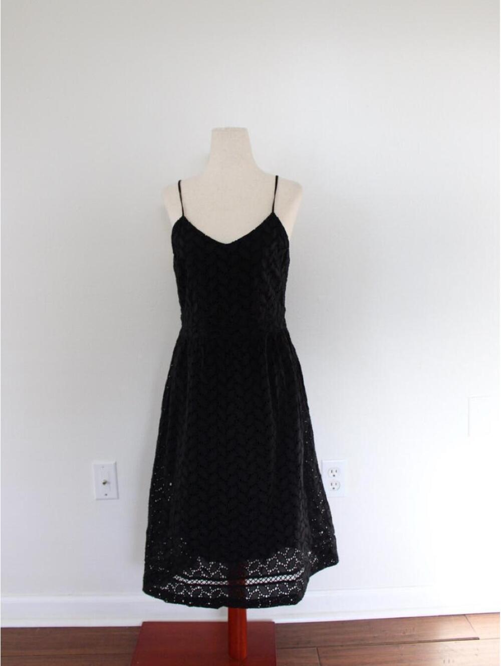 LOFT Black lace 100% cotton midi summer dress with adjustable straps. Size: 2